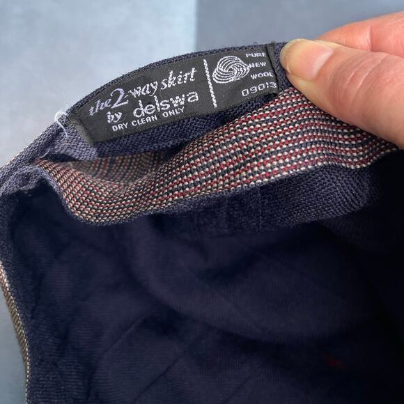 Vintage Plaid Wool Pleated Skirt Tartan Reversible Blue Maroon Scottish Irish 12 - Picture 7 of 13